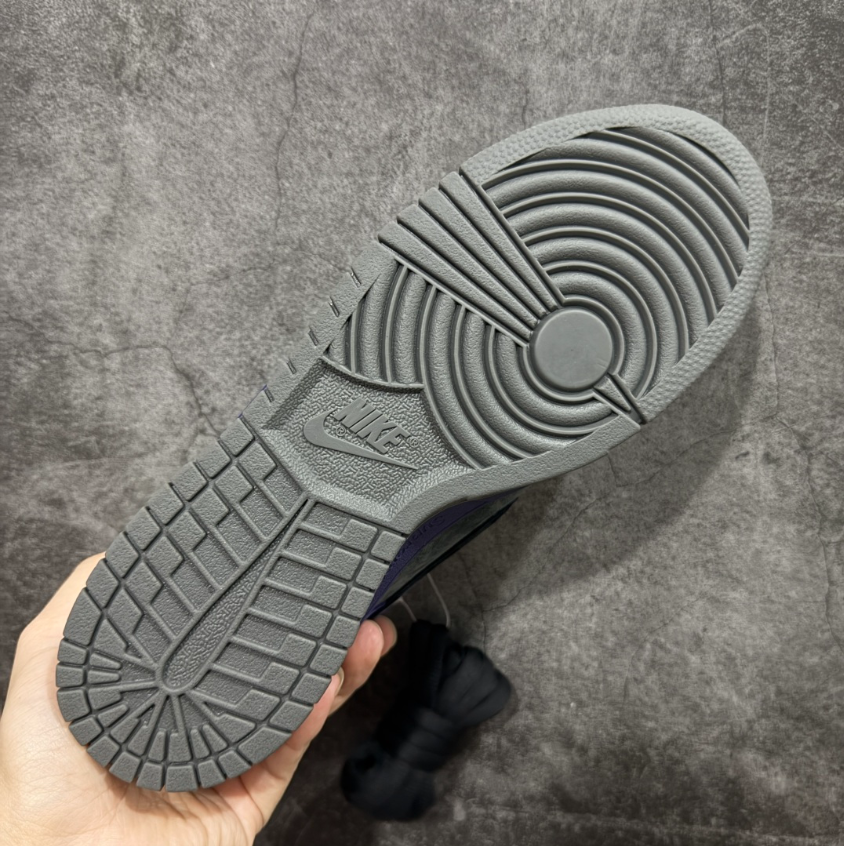 Nike SB Dunk Low Supreme 94 Purple