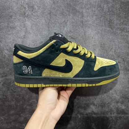Nike SB Dunk Low Supreme 94 Yellow