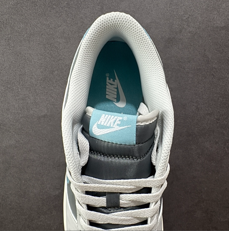 New VT Dunk Low NIKE