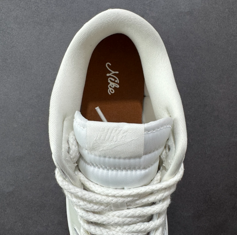 New VT Dunk Low NIKE