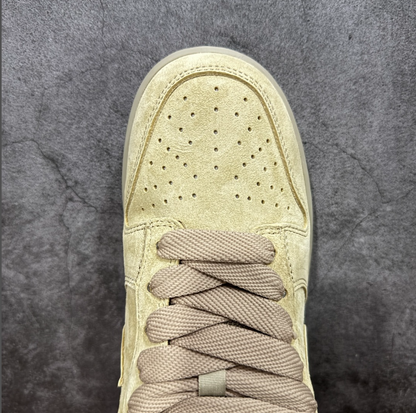 New VT Dunk Low NIKE