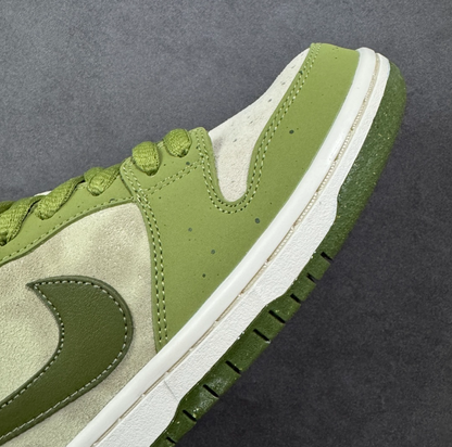 New VT Dunk Low NIKE