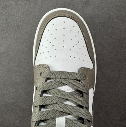 New VT Dunk Low NIKE