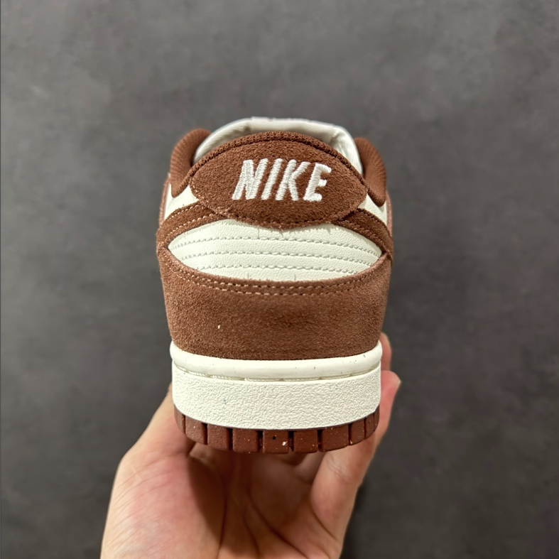 New VT Dunk Low NIKE