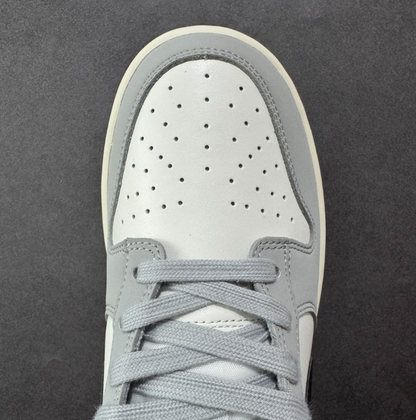 New VT Dunk Low NIKE