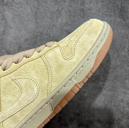 New VT Dunk Low NIKE