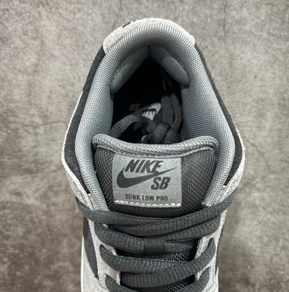 New VT Dunk Low NIKE