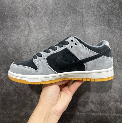 New VT Dunk Low NIKE