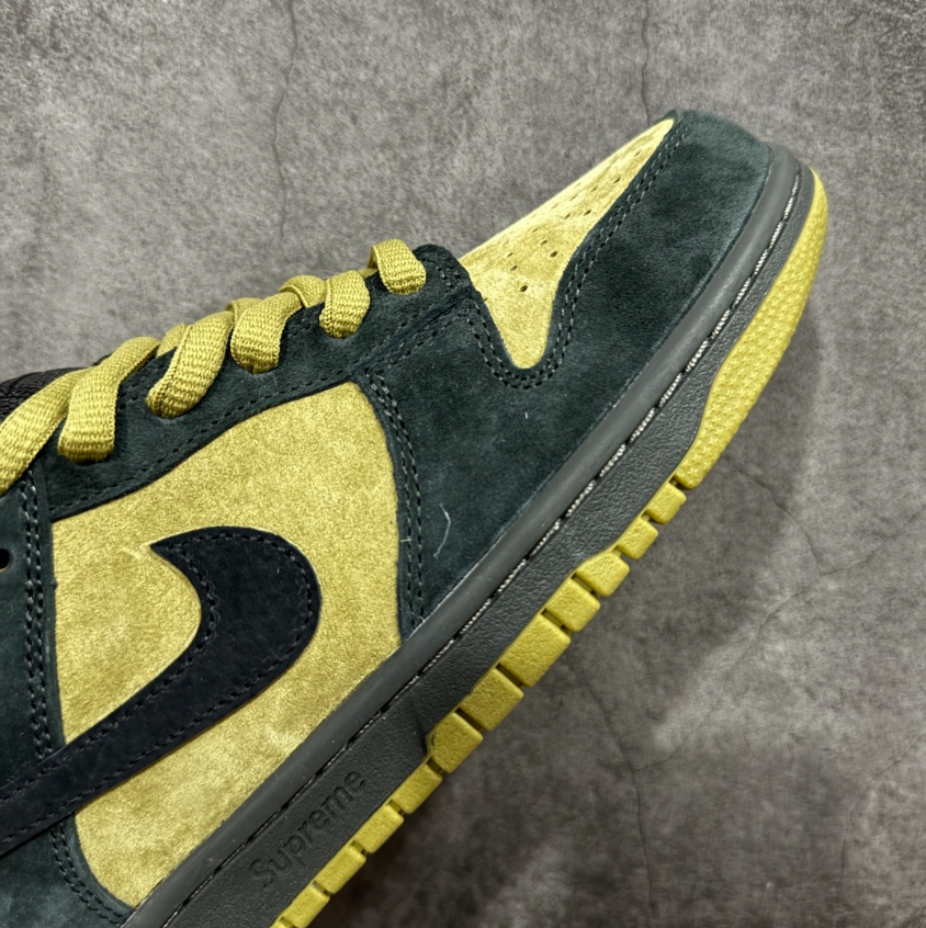 Nike SB Dunk Low Supreme 94 Yellow